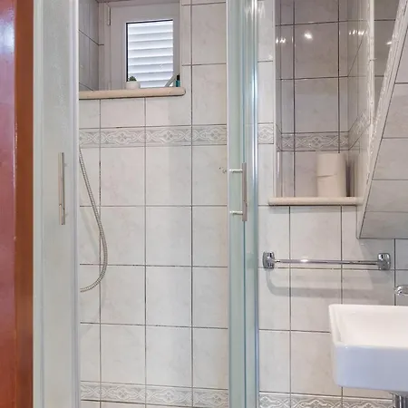 Ivana Old Town Apartman *