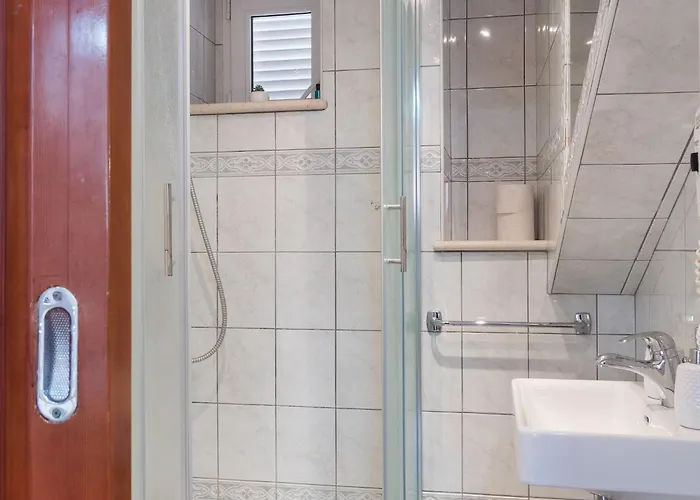 Ivana Old Town شقة *